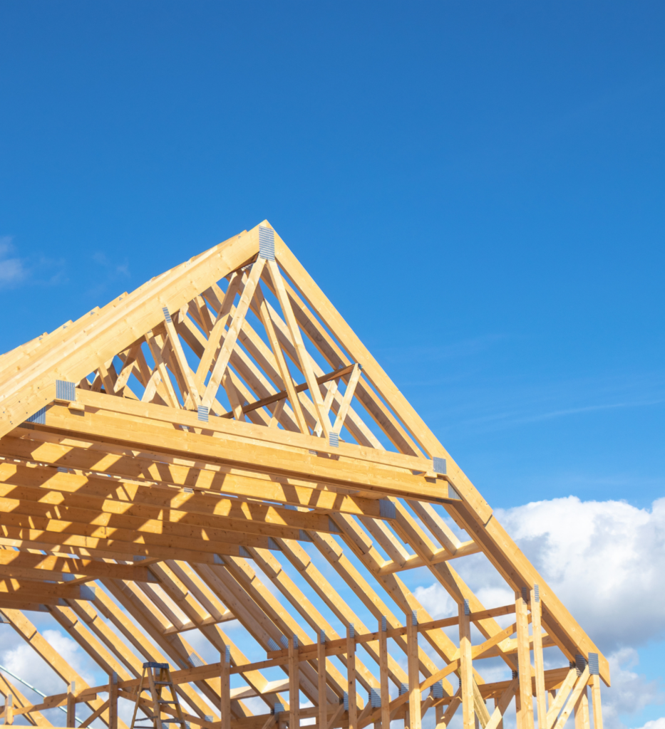 Image montrant une charpente en bois pour illustrer la construction bois - Image d'une charpente bois - Hout Info Bois