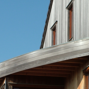 Image de couverture de l'article sur la ventilation des bardages en bois