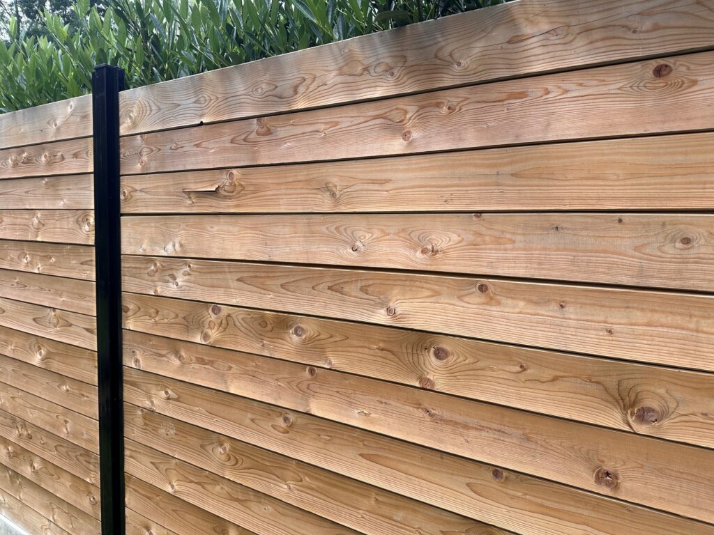 Image d'une Palissade bois avec des lames horizontales